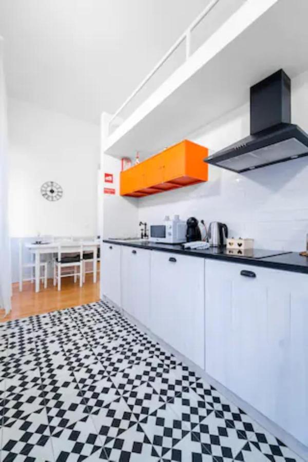 Formosa Apartment With Free Parking And Historic Charm! Porto Bagian luar foto