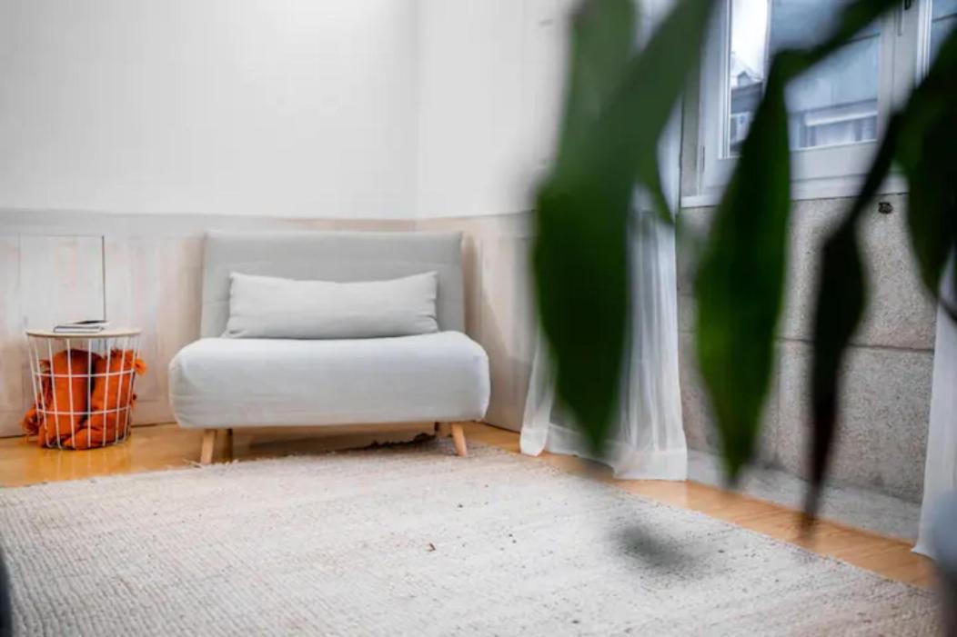 Formosa Apartment With Free Parking And Historic Charm! Porto Bagian luar foto
