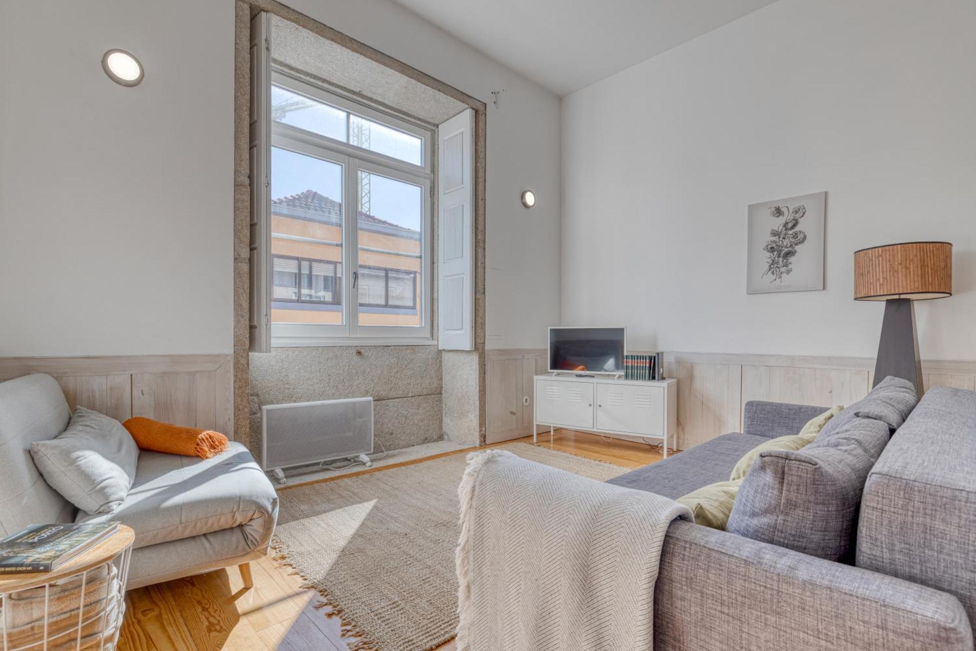 Formosa Apartment With Free Parking And Historic Charm! Porto Bagian luar foto